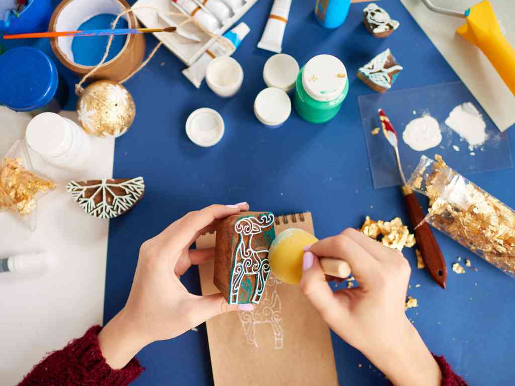 Sell handmade crafts ornaments and cards on Amazon