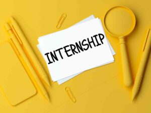 Explore internships and jobs in the finance field